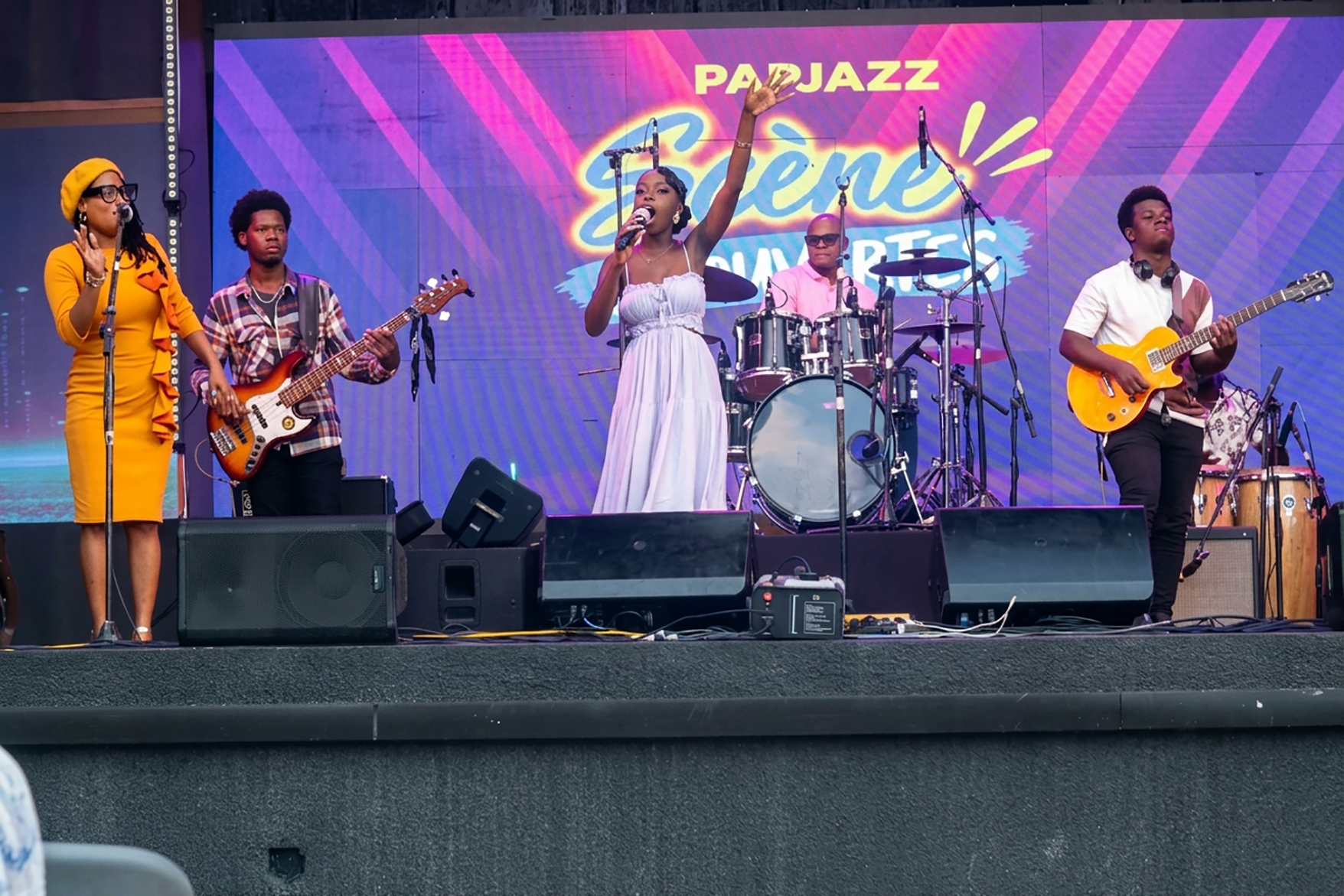 Kerwine Gilles en prestation lors de la Scène découverte du PAPJAZZ